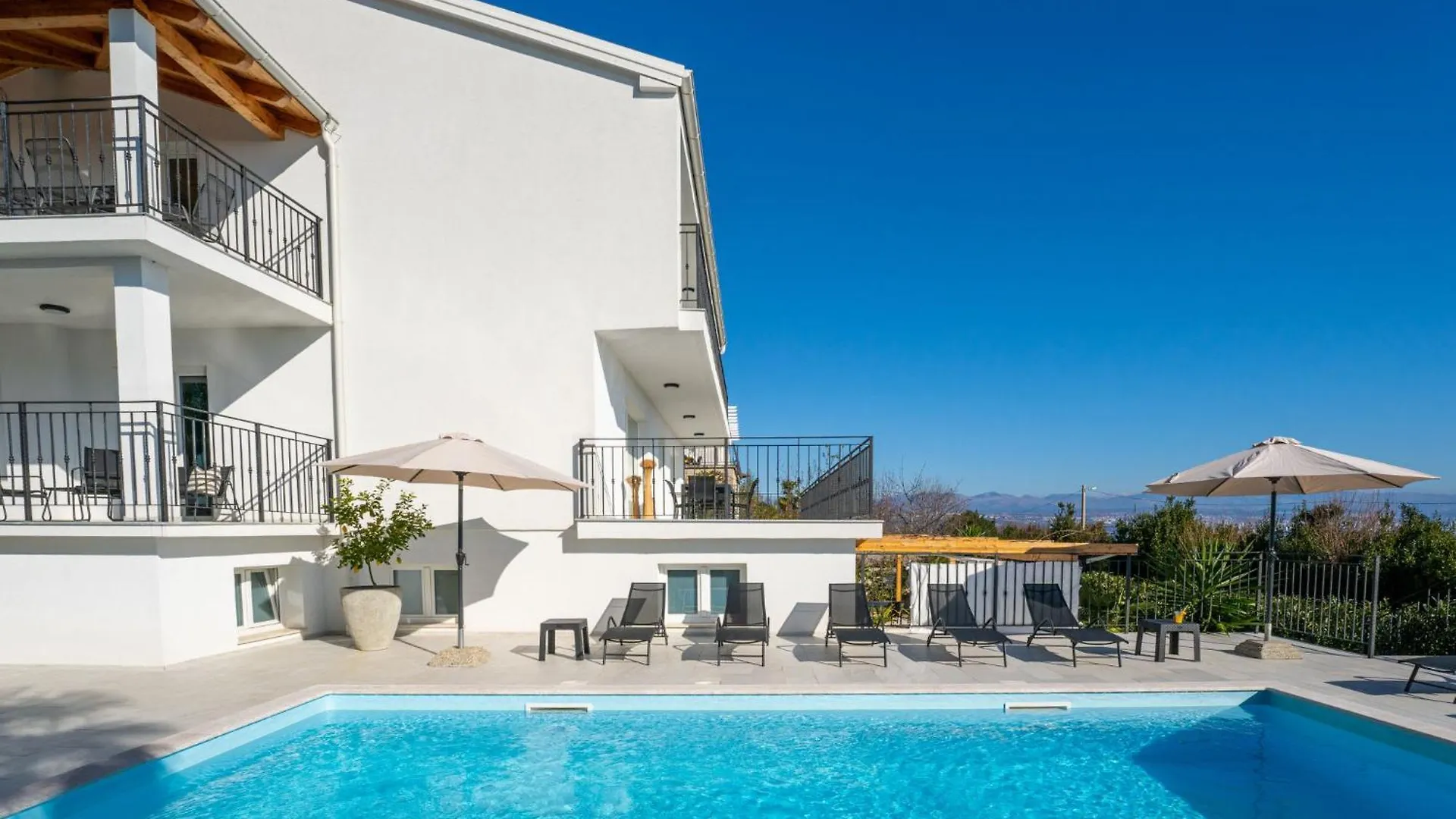 Apartment Villa Palma-2 By Interhome Lovran